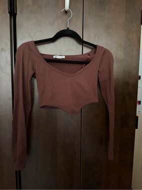 Zara Ribbed Long-Sleeve Crop Top - Brown